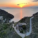 Breathtaking Seafront In Kea Vila