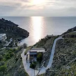 Breathtaking Seafront In Kea *