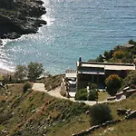 Breathtaking Seafront In Kea Vila Korissia (Kea)