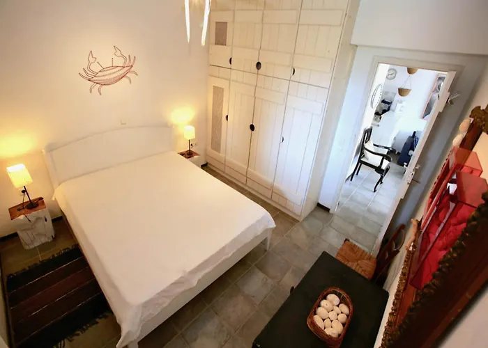 Villa Breathtaking Seafront In Kea Korissia (Kea)