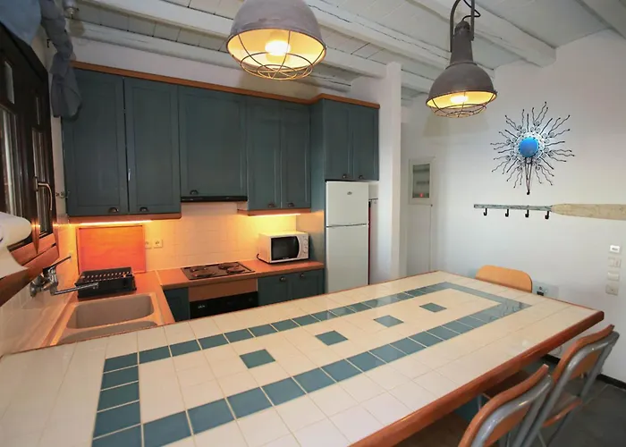 Breathtaking Seafront In Kea Villa Korissia (Kea)