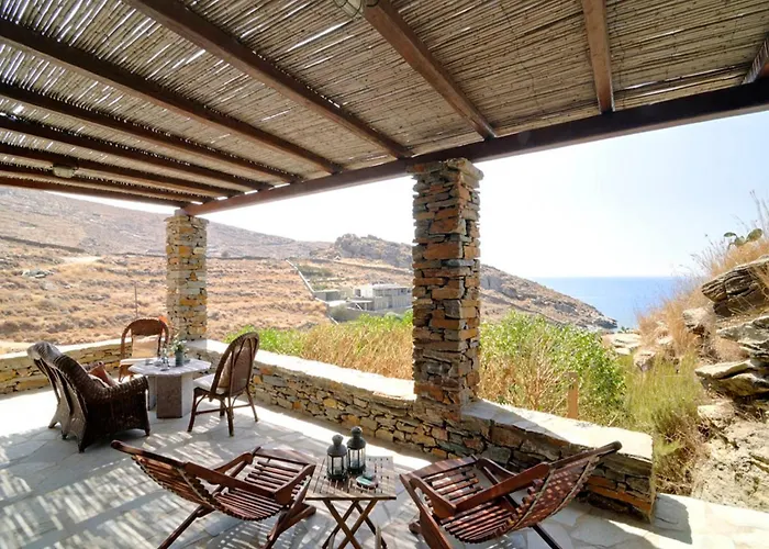 Villa Breathtaking Seafront In Kea Korissia (Kea)