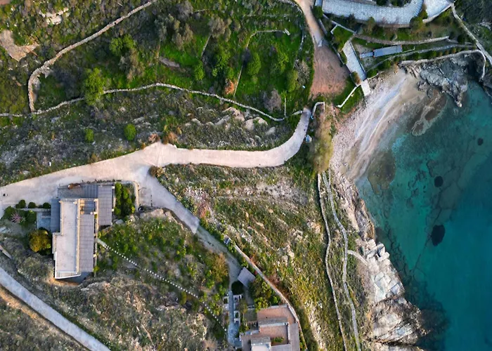Breathtaking Seafront In Kea Korissia (Kea)
