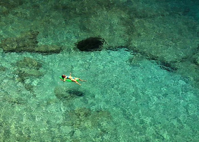 Breathtaking Seafront In Kea Villa