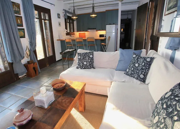 Villa Breathtaking Seafront In Kea *