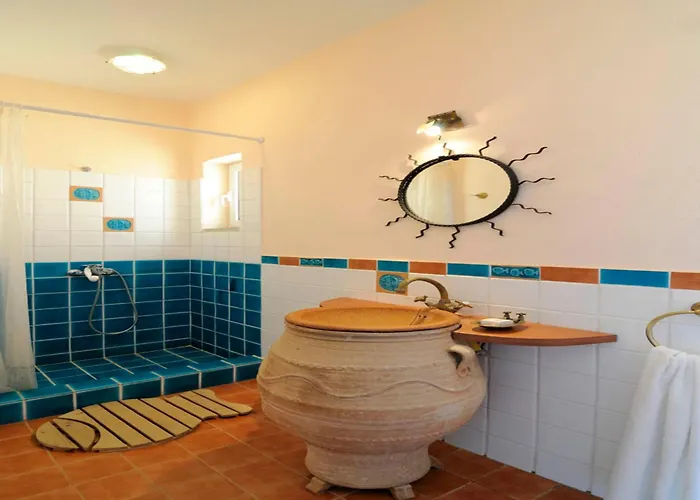 Breathtaking Seafront In Kea Villa *