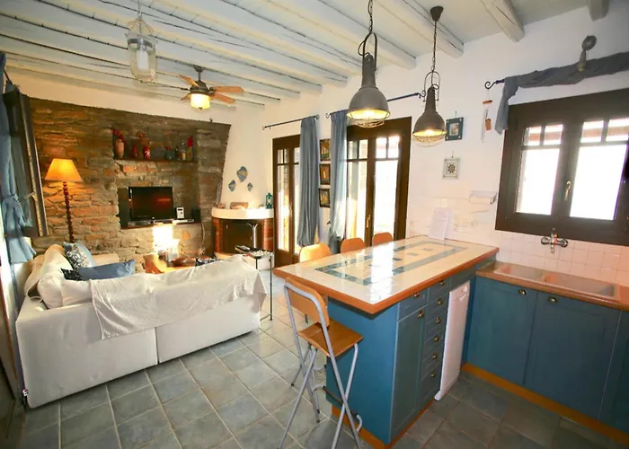 Villa Breathtaking Seafront In Kea