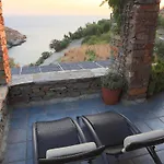 Breathtaking Seafront In Kea Villa *